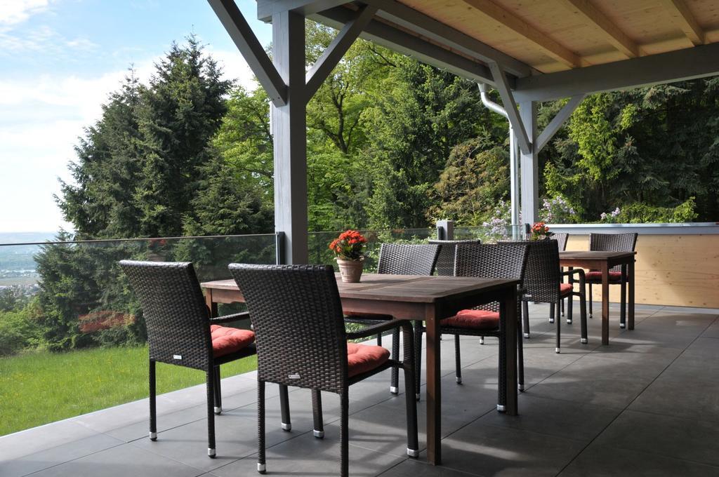 Zum Rebhang Bed & Breakfast Oestrich-Winkel Exterior photo
