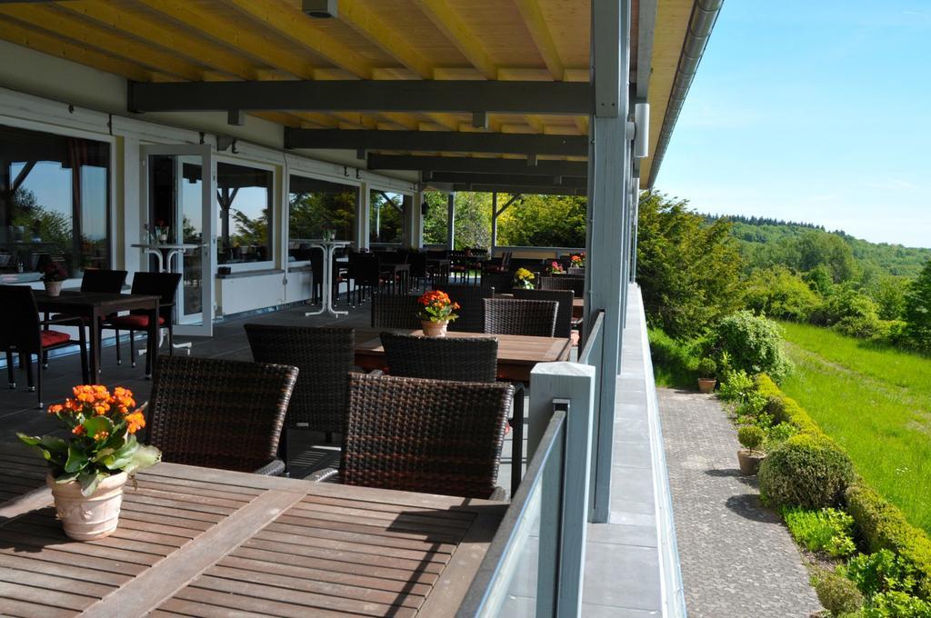 Zum Rebhang Bed & Breakfast Oestrich-Winkel Exterior photo