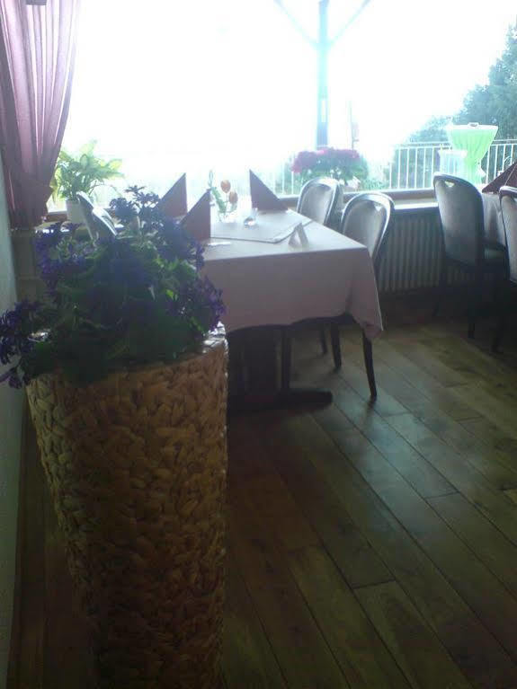 Zum Rebhang Bed & Breakfast Oestrich-Winkel Exterior photo